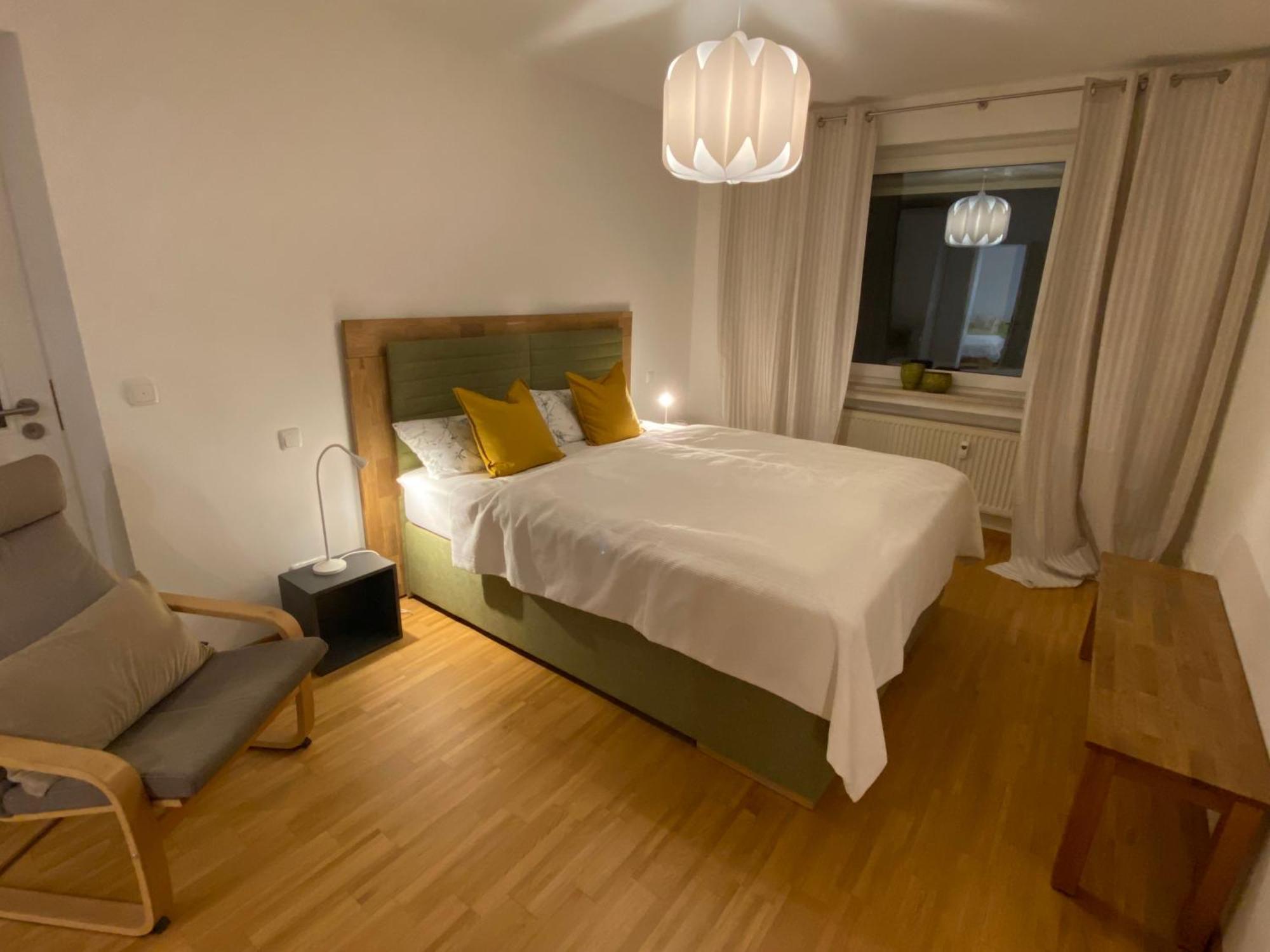 Schoene 90qm Mit Sonnenterrasse Und Aussicht Apartment